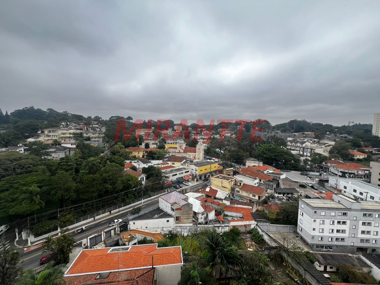 Apartamento de 190m² com 4 quartos em Tremembe