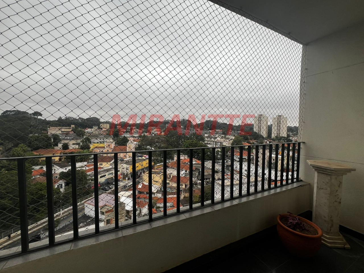 Apartamento de 190m² com 4 quartos em Tremembe