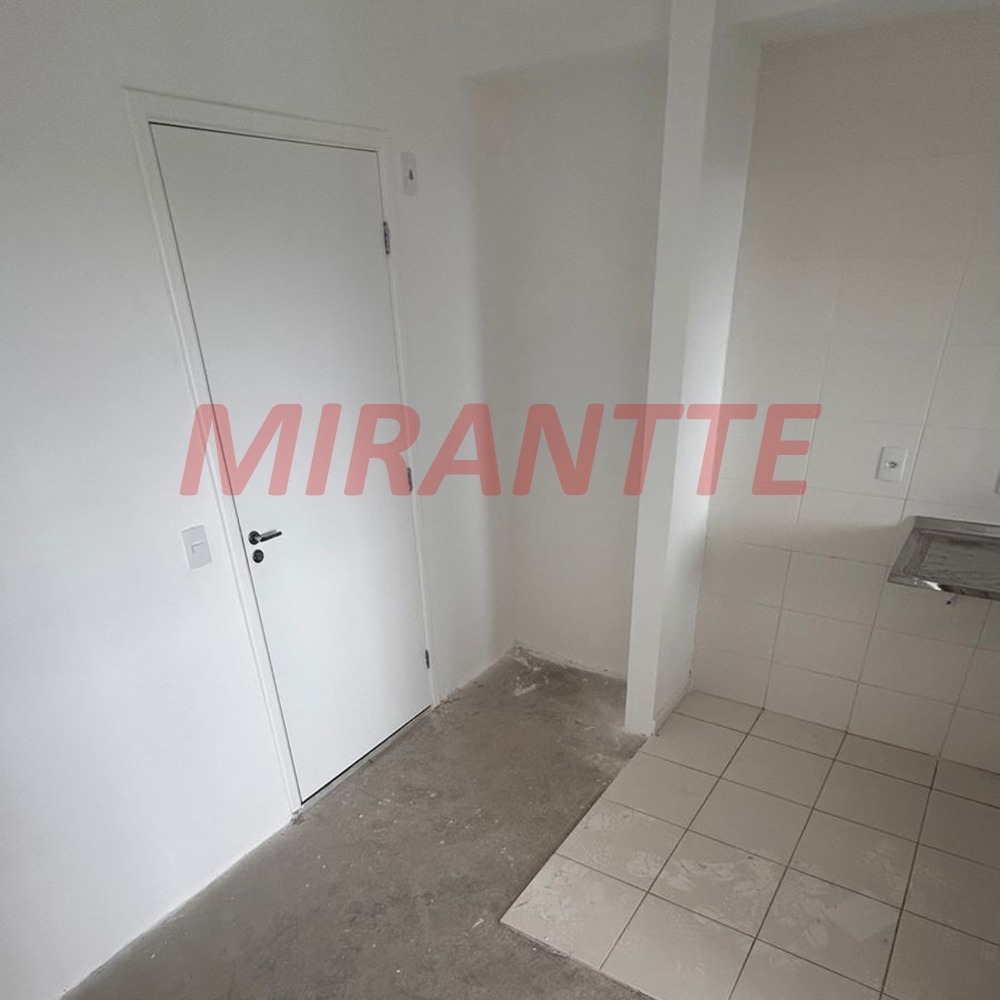 Apartamento de 43m² com 2 quartos em Vila Guaca