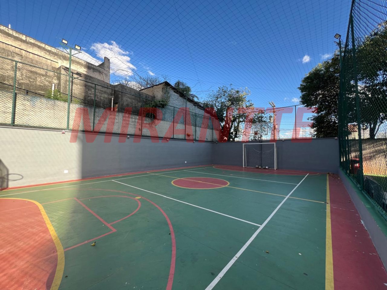 Apartamento de 55m² com 2 quartos em Parque Sao Domingos