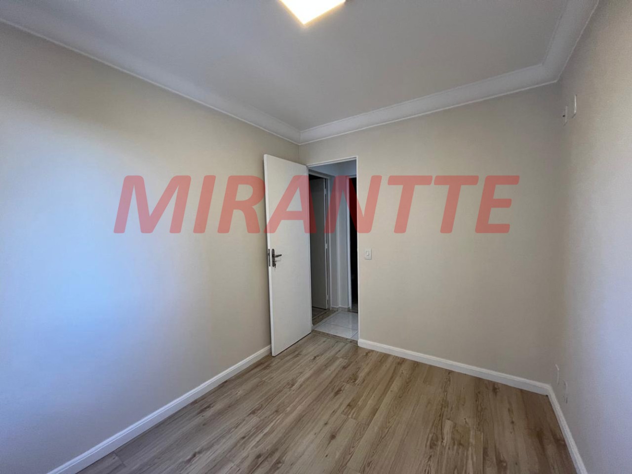 Apartamento de 55m² com 2 quartos em Parque Sao Domingos