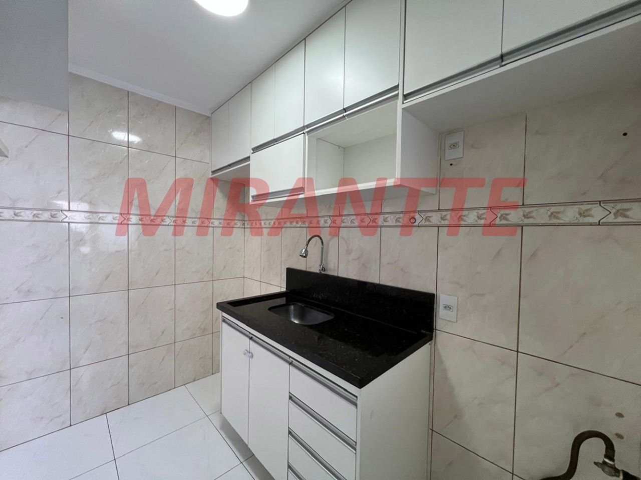 Apartamento de 55m² com 2 quartos em Parque Sao Domingos