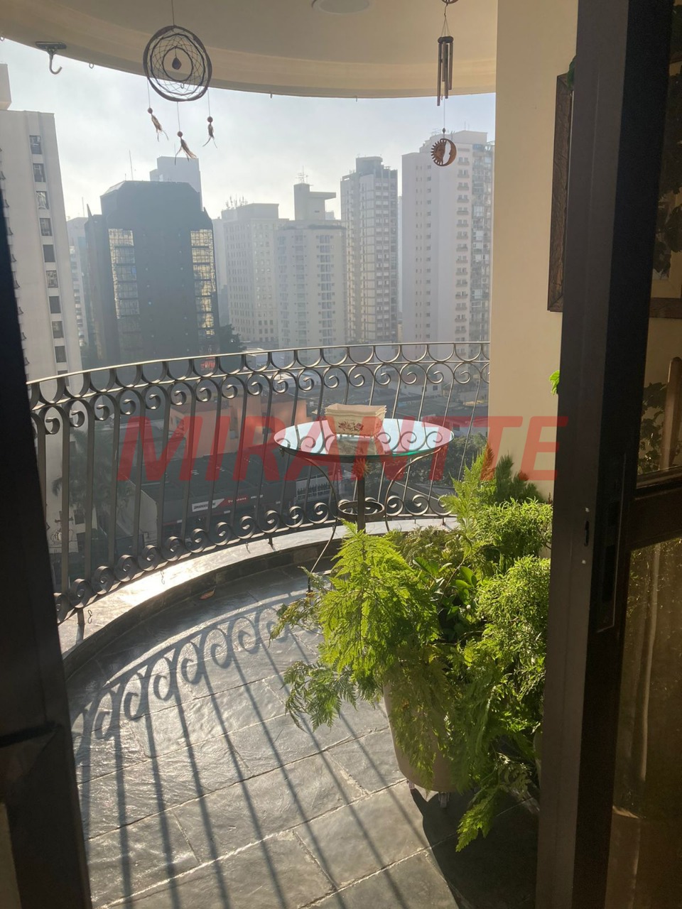 Apartamento de 95m² com 3 quartos em Indianópolis