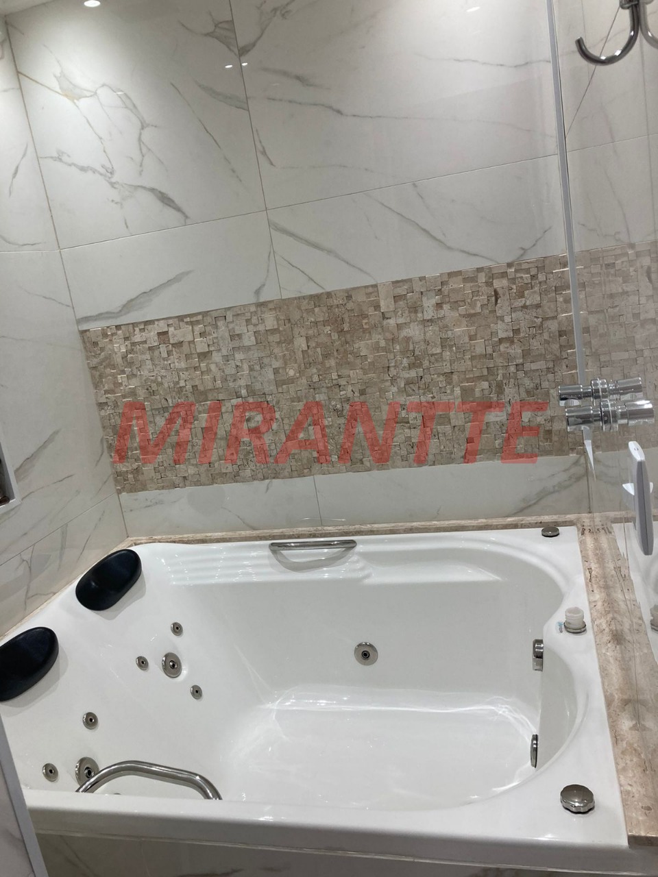 Apartamento de 95m² com 3 quartos em Indianópolis
