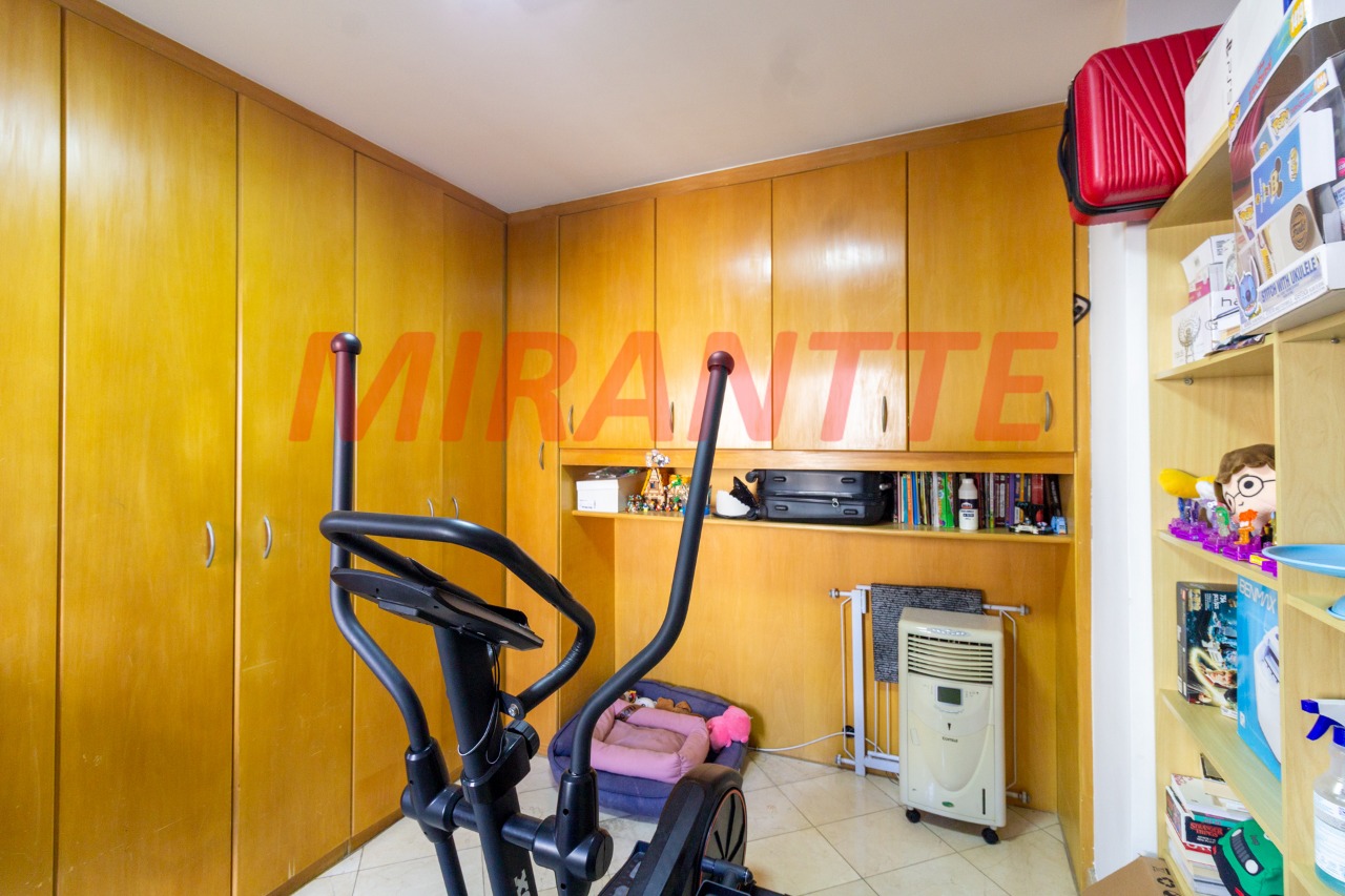 Apartamento de 246m² com 4 quartos em Santana