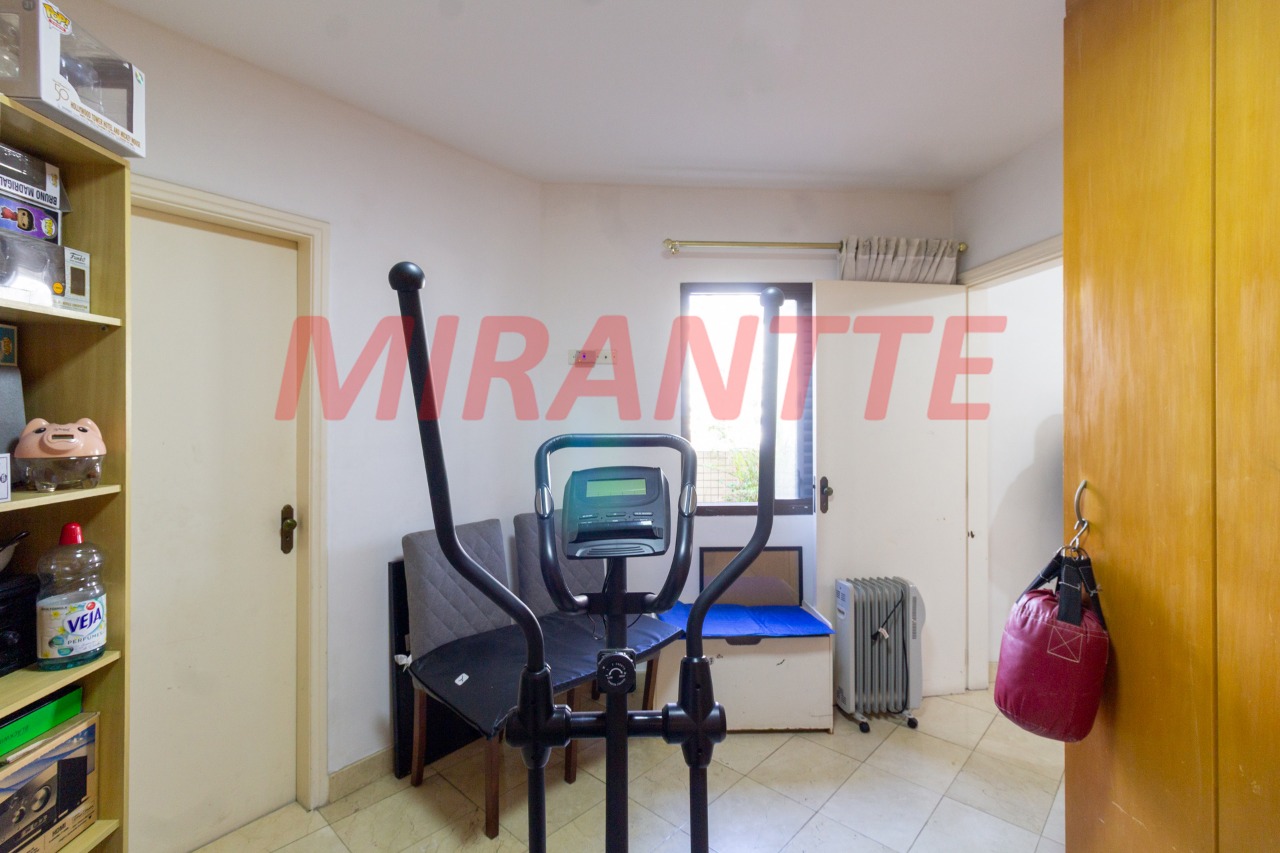 Apartamento de 246m² com 4 quartos em Santana