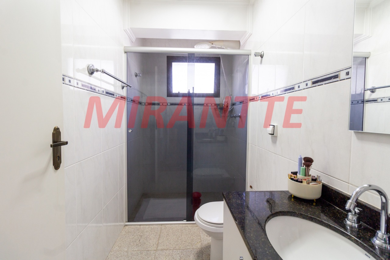 Apartamento de 246m² com 4 quartos em Santana