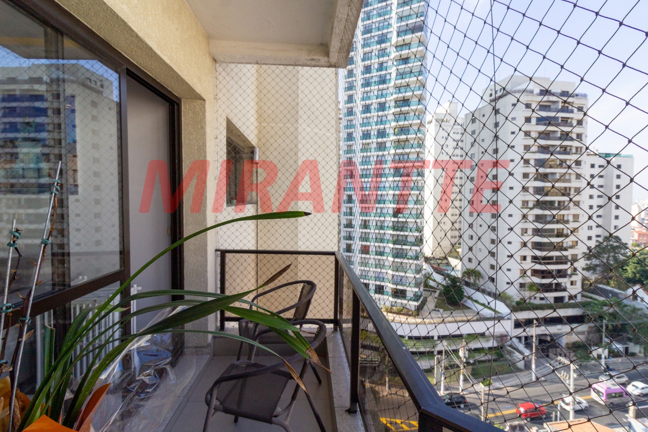 Apartamento de 246m² com 4 quartos em Santana