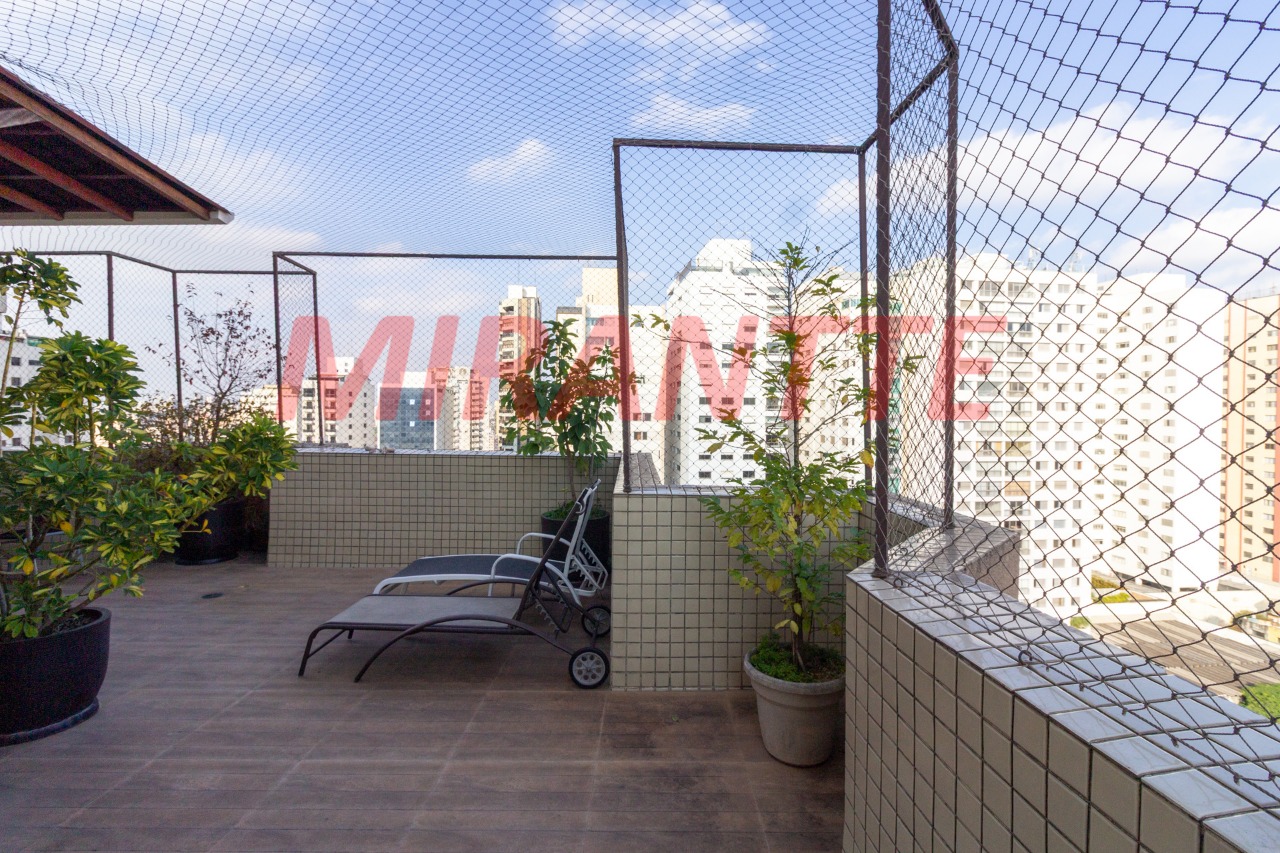 Apartamento de 246m² com 4 quartos em Santana