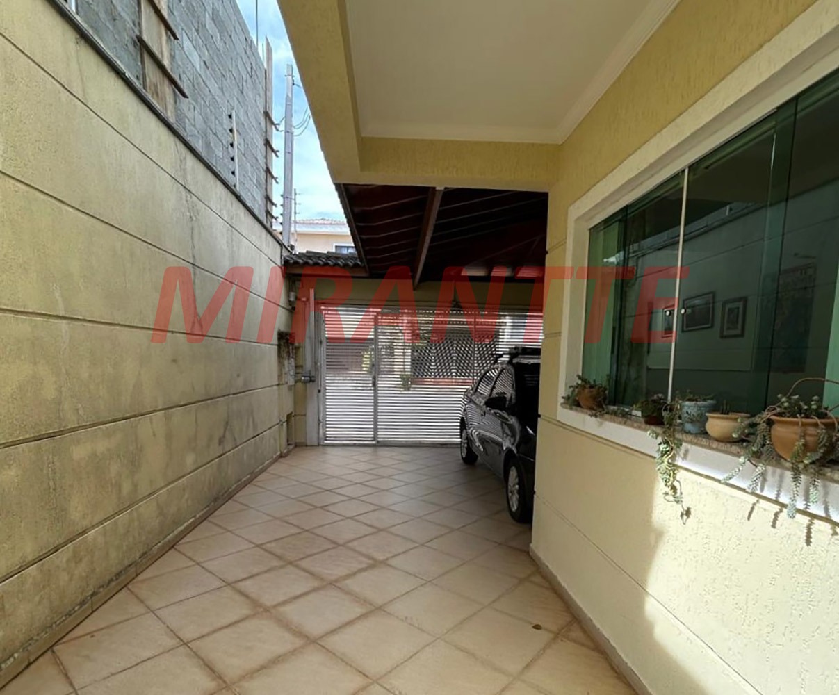 Sobrado de 174m² com 3 quartos em Santa Teresinha