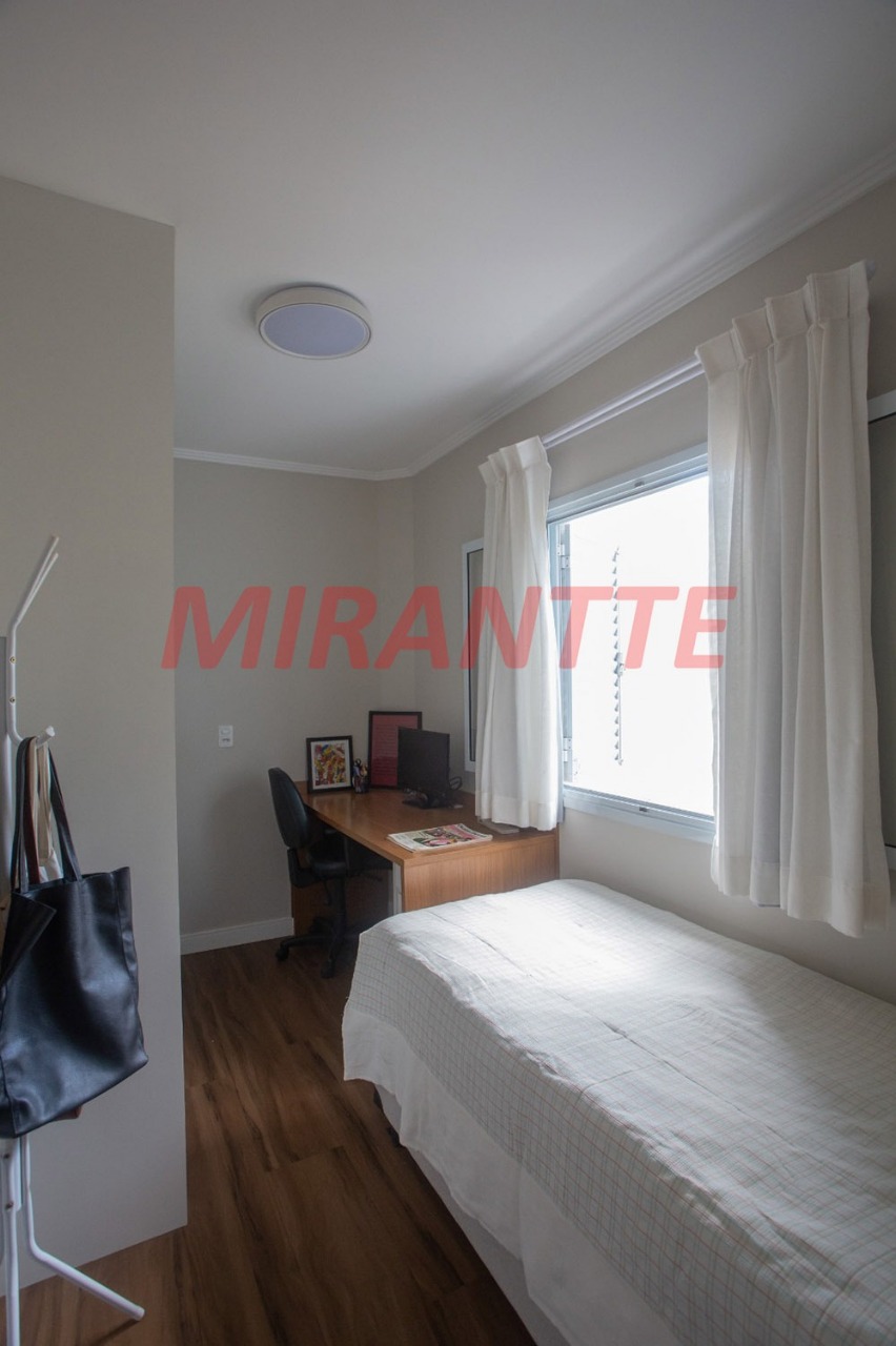 Sobrado de 234m² com 3 quartos em Parada Inglesa