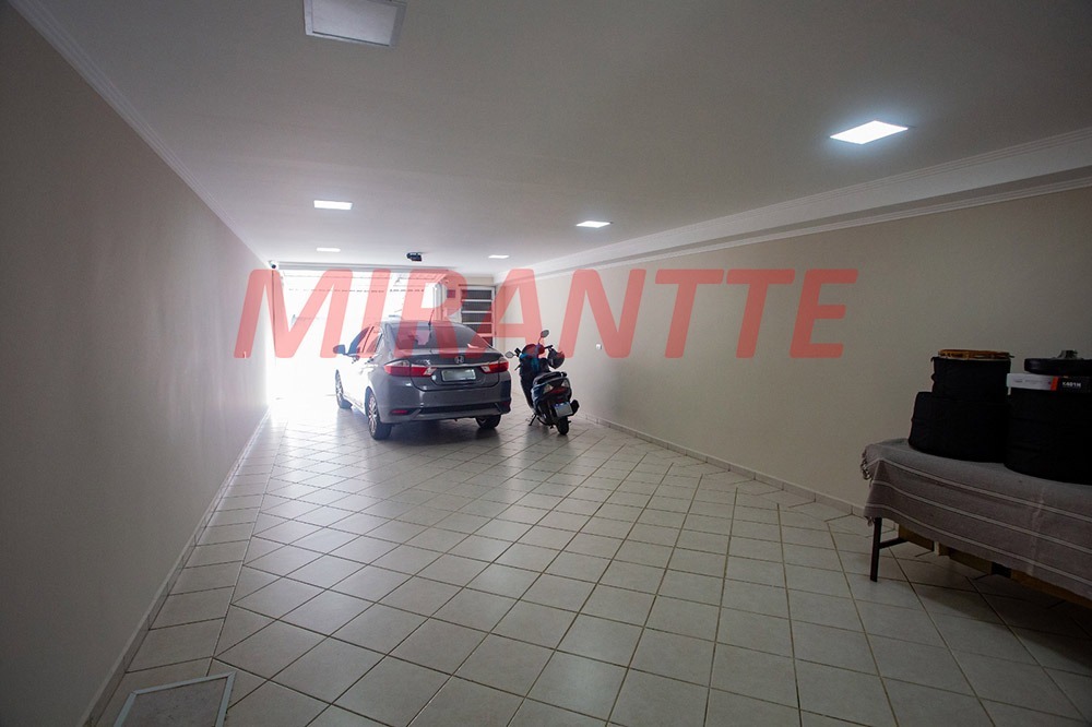 Sobrado de 234m² com 3 quartos em Parada Inglesa