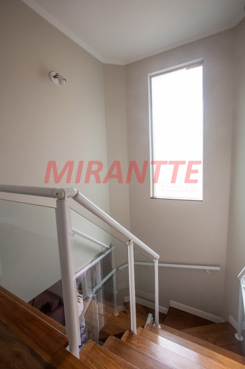 Sobrado de 234m² com 3 quartos em Parada Inglesa
