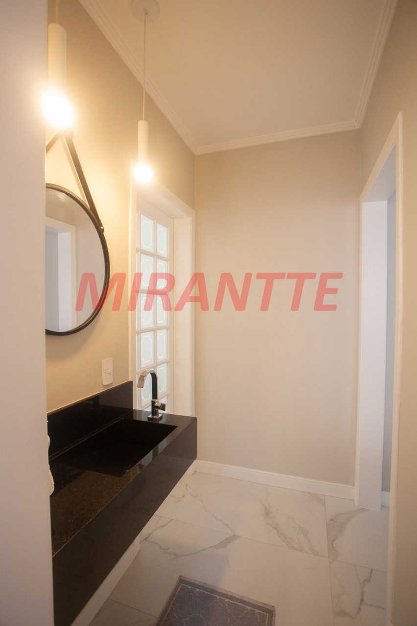 Sobrado de 234m² com 3 quartos em Parada Inglesa