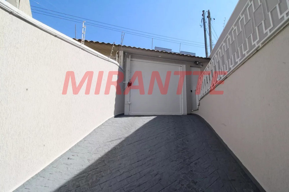 Sobrado de 234m² com 3 quartos em Parada Inglesa