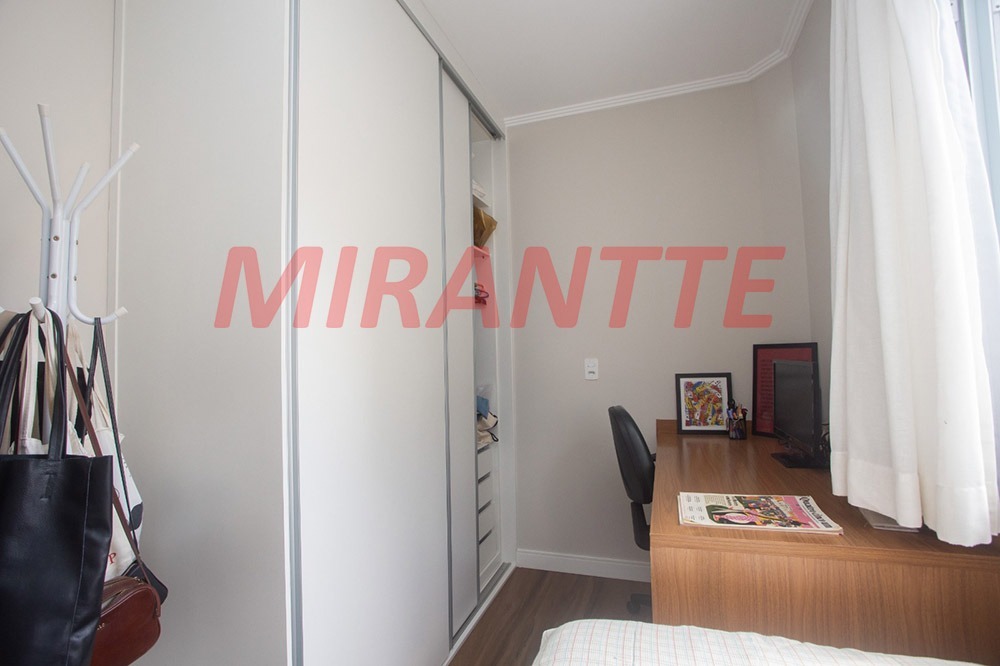 Sobrado de 234m² com 3 quartos em Parada Inglesa