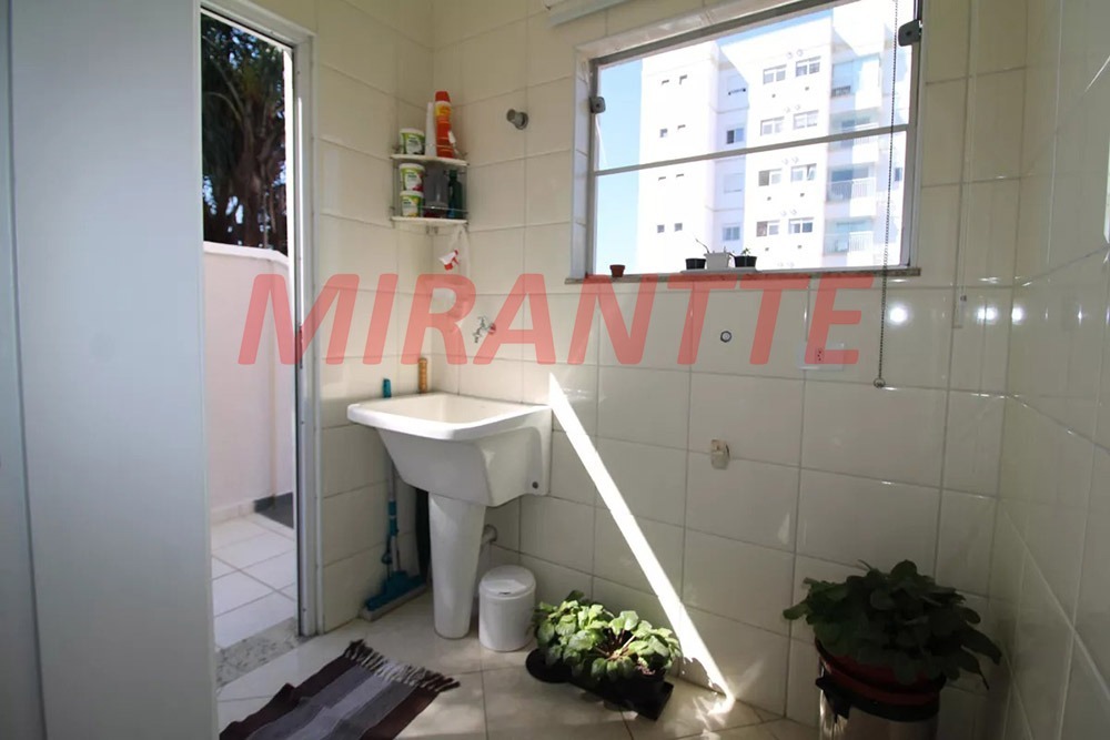 Sobrado de 234m² com 3 quartos em Parada Inglesa