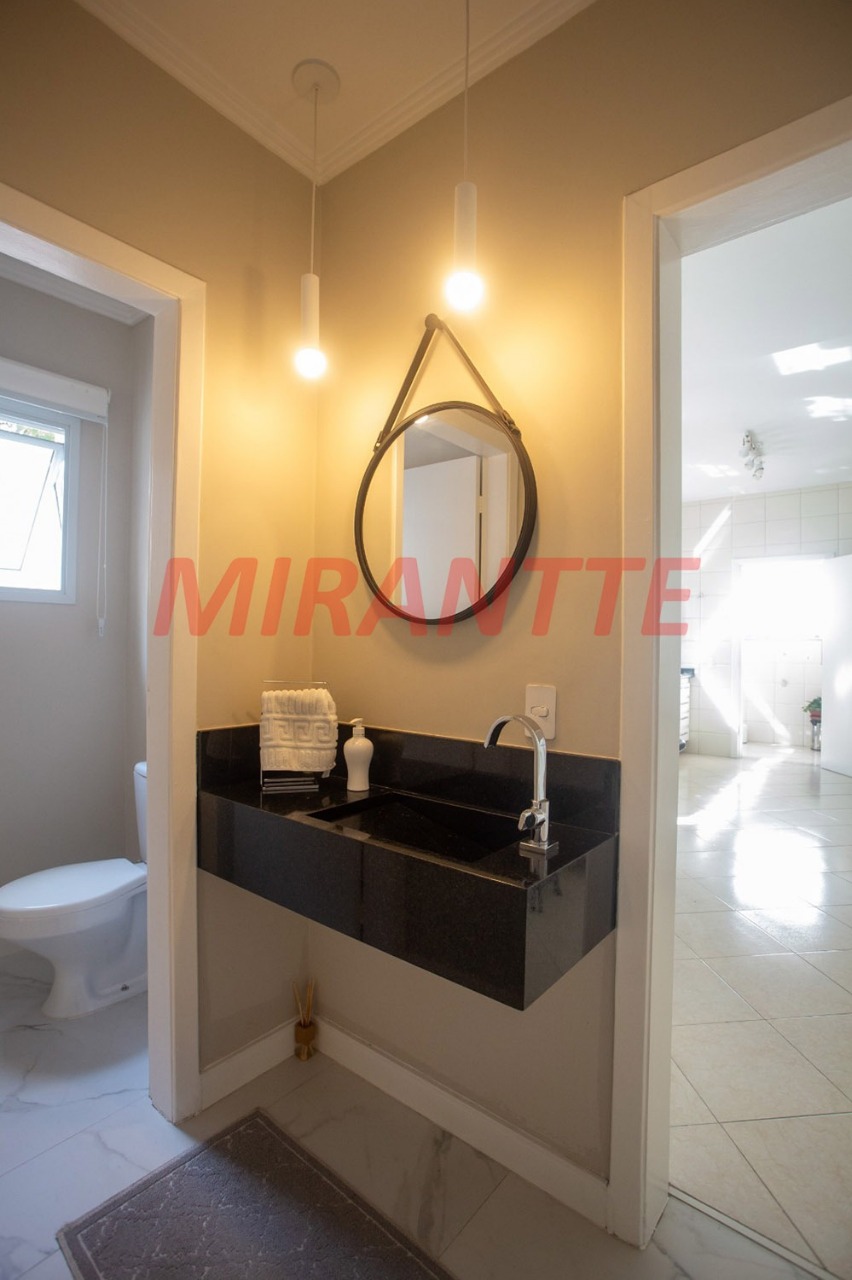Sobrado de 234m² com 3 quartos em Parada Inglesa