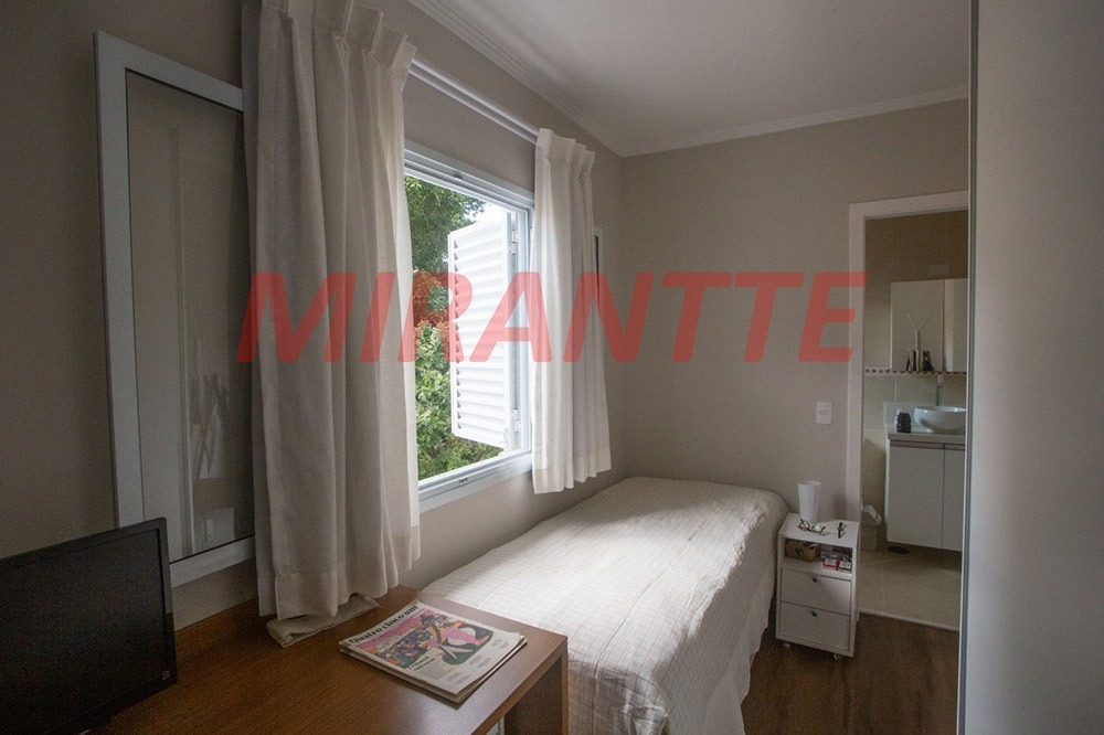 Sobrado de 234m² com 3 quartos em Parada Inglesa