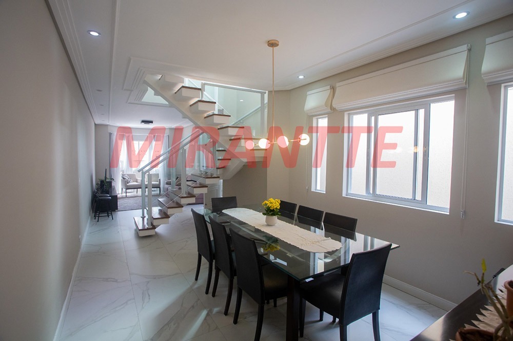 Sobrado de 234m² com 3 quartos em Parada Inglesa