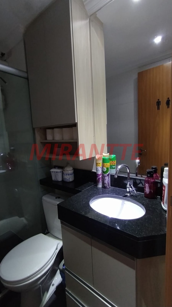 Apartamento de 46m² com 2 quartos em Água Chata