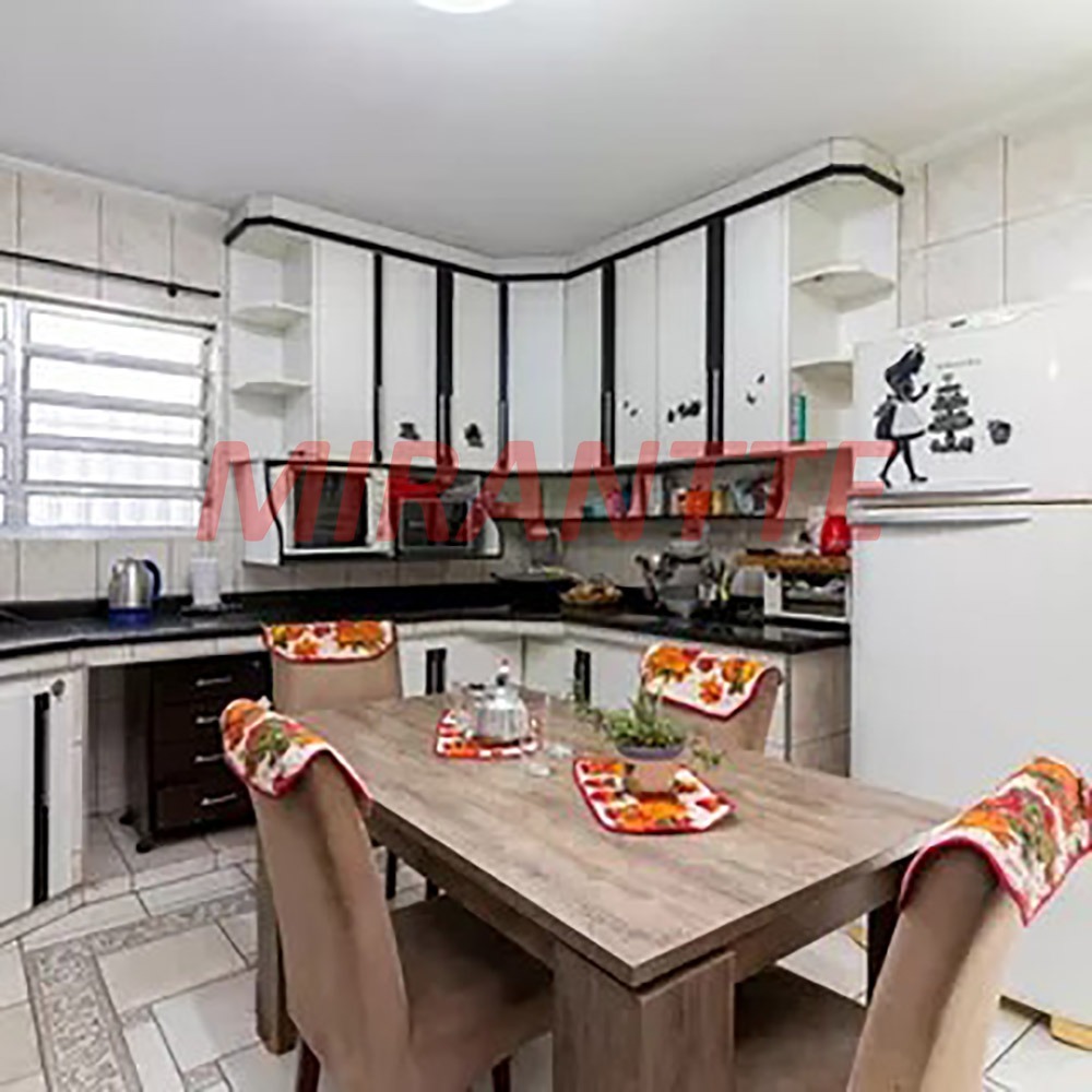 Sobrado de 309m² com 4 quartos em Parada Inglesa