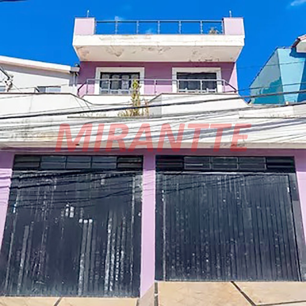 Sobrado de 309m² com 4 quartos em Parada Inglesa