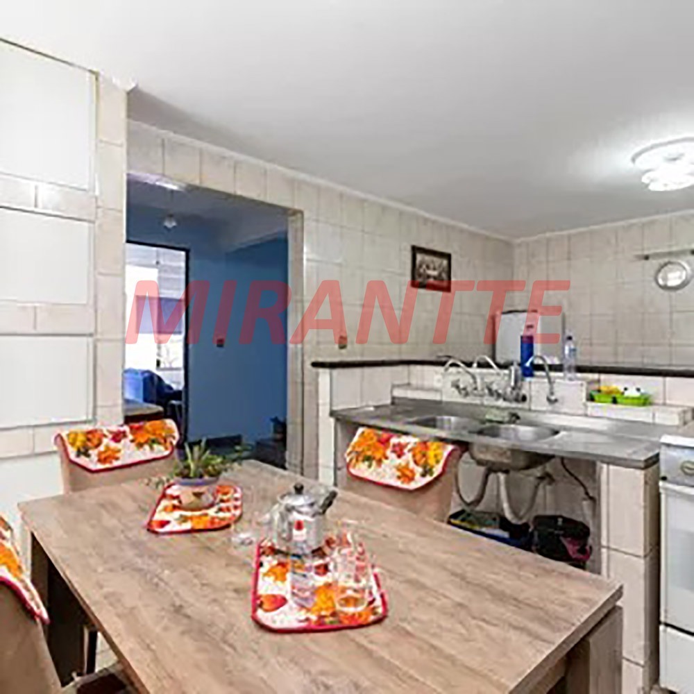 Sobrado de 309m² com 4 quartos em Parada Inglesa