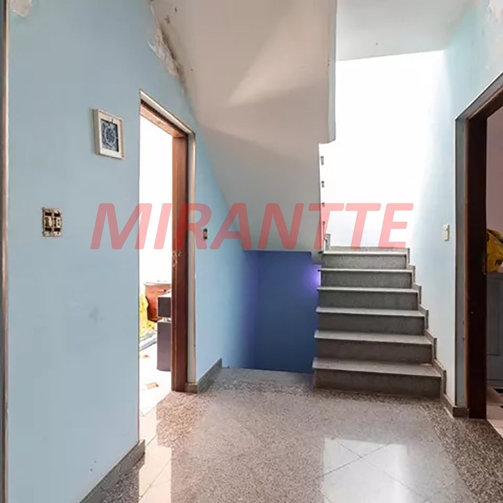 Sobrado de 309m² com 4 quartos em Parada Inglesa