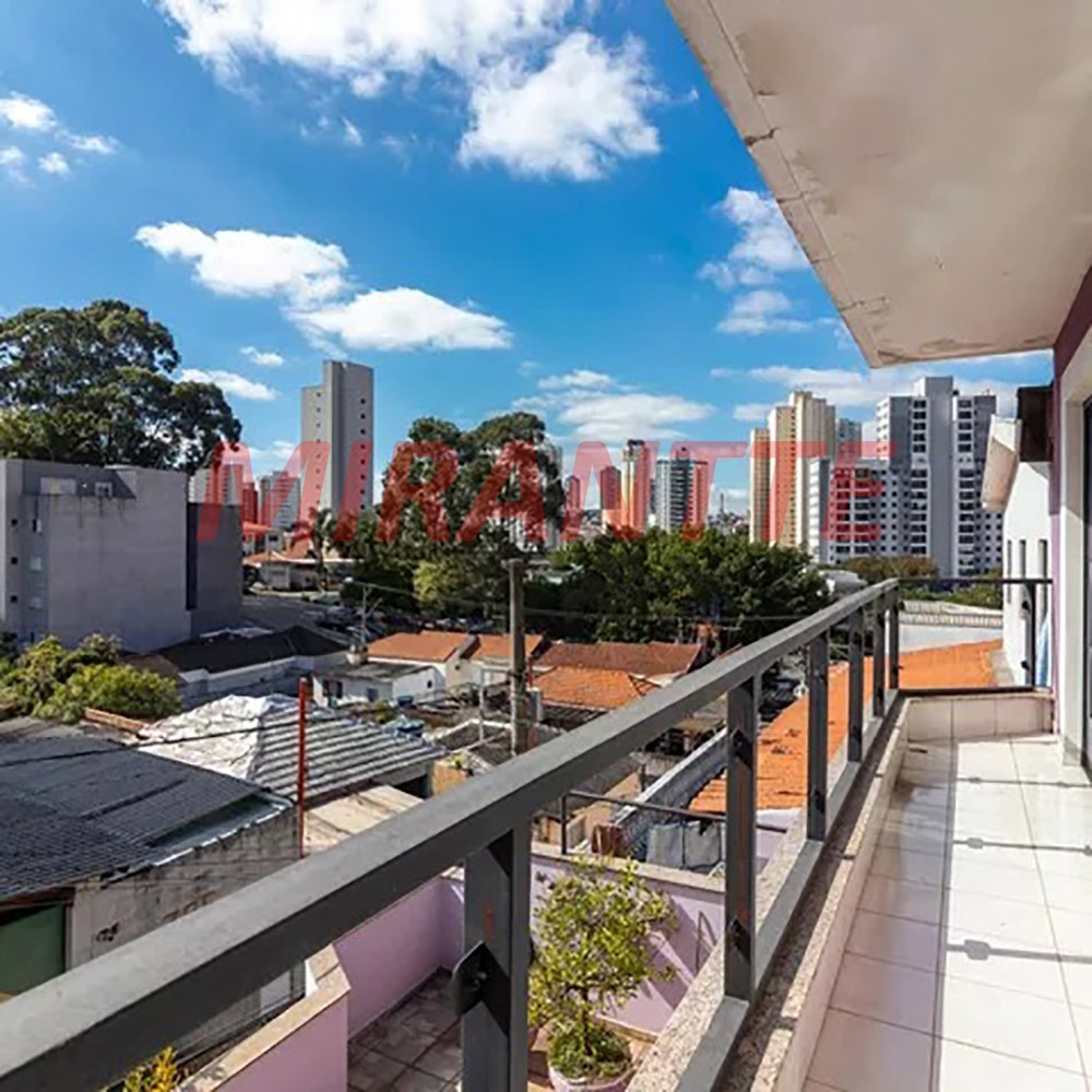 Sobrado de 309m² com 4 quartos em Parada Inglesa
