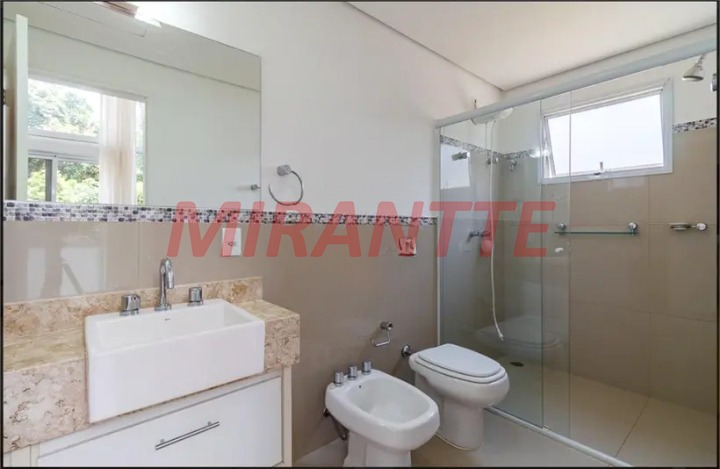 Sobrado de 268m² com 3 quartos em Quintas do Ingaí