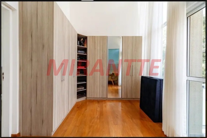 Sobrado de 268m² com 3 quartos em Quintas do Ingaí