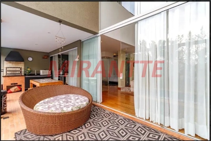Sobrado de 268m² com 3 quartos em Quintas do Ingaí