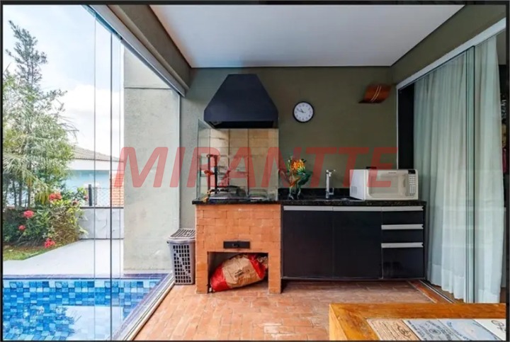 Sobrado de 268m² com 3 quartos em Quintas do Ingaí