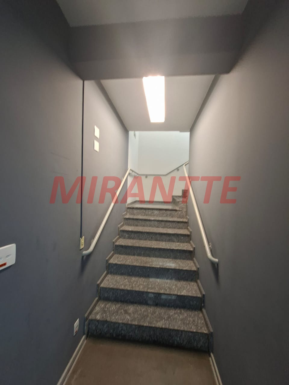 Comercial de 377m² em Gopoúva