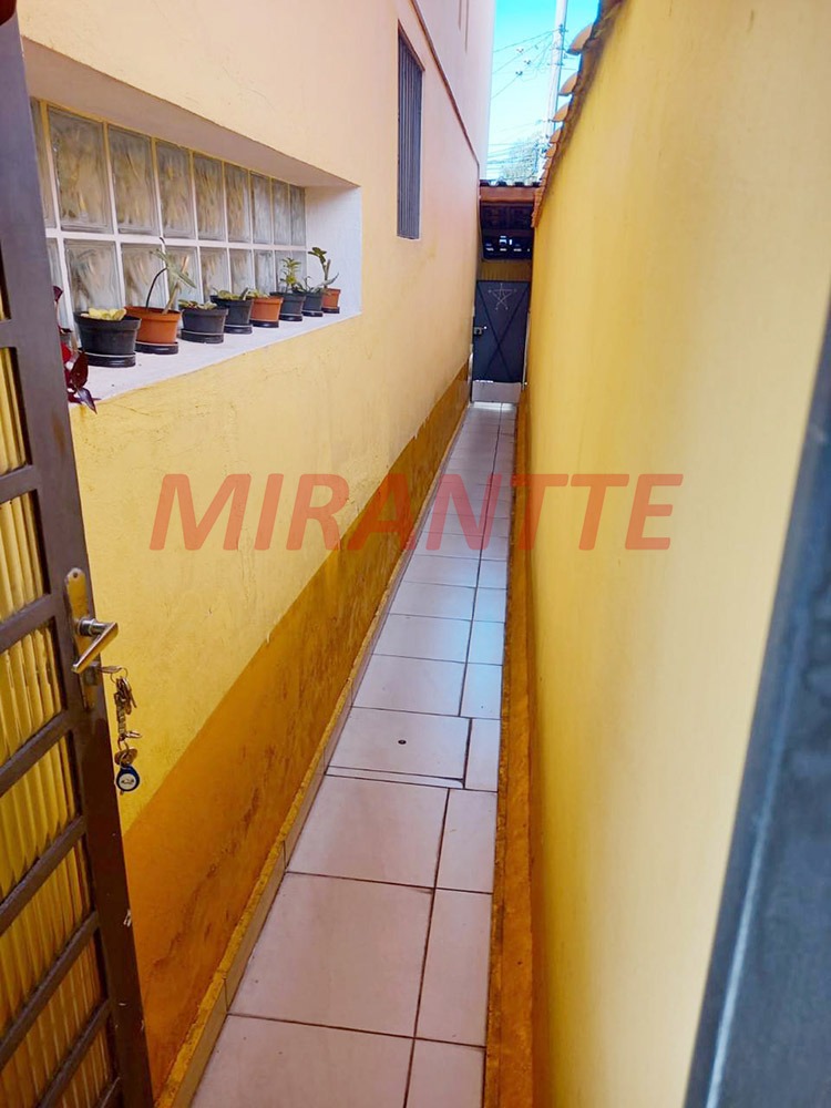 Sobrado de 159m² com 3 quartos em Vila Irmaos Arnoni