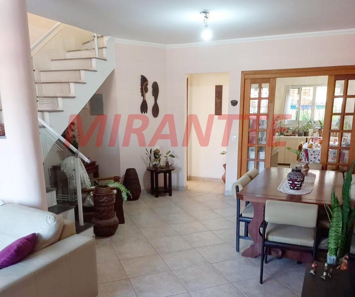 Sobrado de 159m² com 3 quartos em Vila Irmaos Arnoni