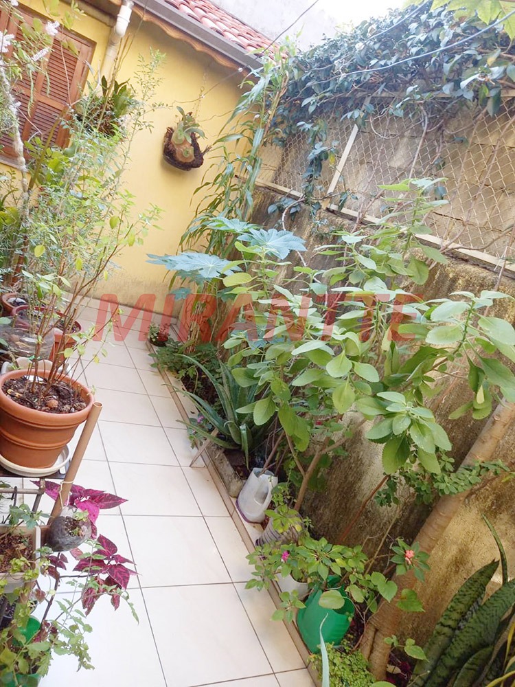 Sobrado de 159m² com 3 quartos em Vila Irmaos Arnoni