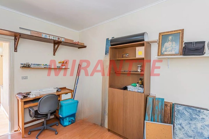Sobrado de 197m² com 3 quartos em Limão
