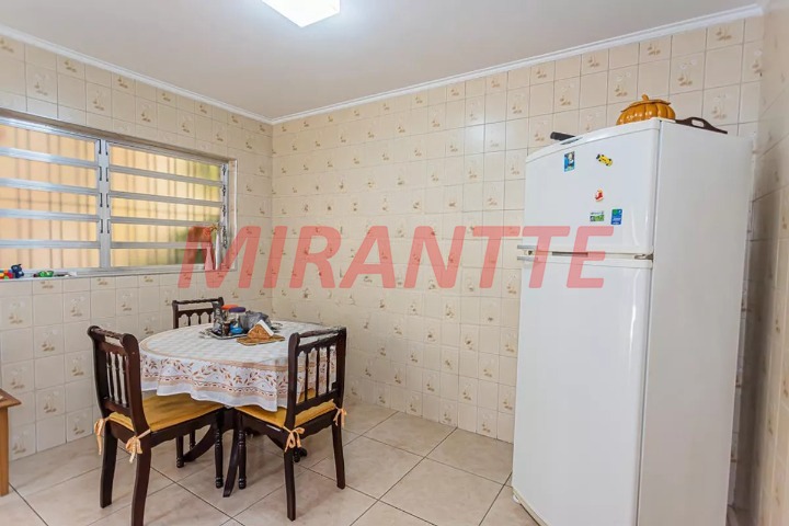 Sobrado de 197m² com 3 quartos em Limão
