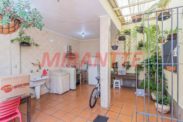 Sobrado de 197m² com 3 quartos em Limão