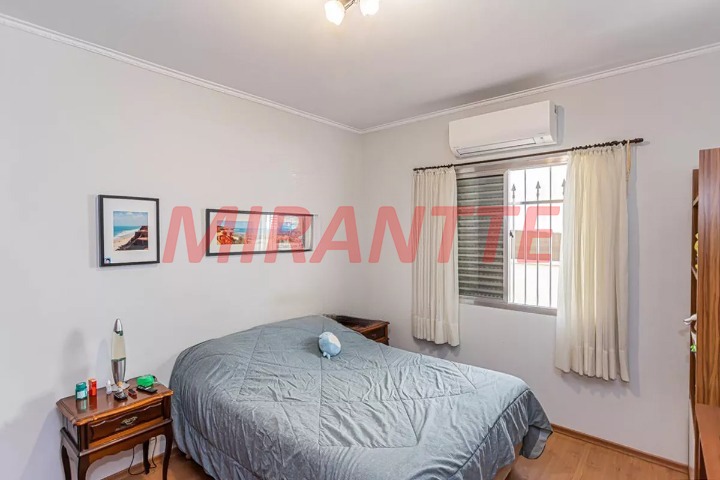 Sobrado de 197m² com 3 quartos em Limão