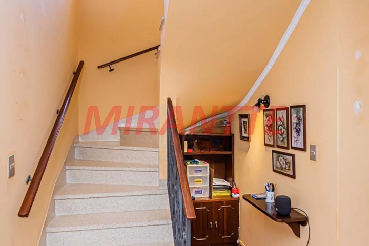 Sobrado de 197m² com 3 quartos em Limão