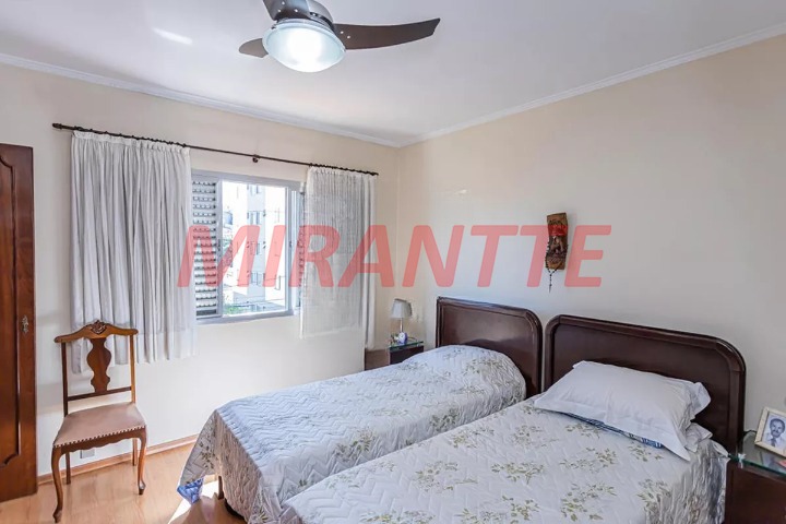 Sobrado de 197m² com 3 quartos em Limão