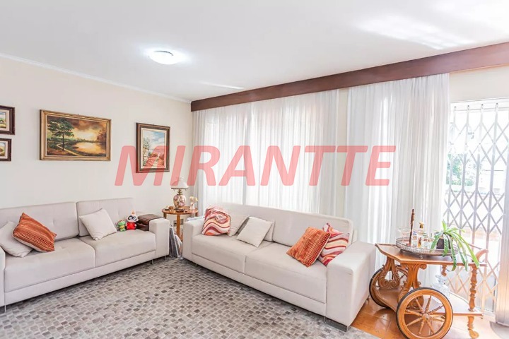 Sobrado de 197m² com 3 quartos em Limão