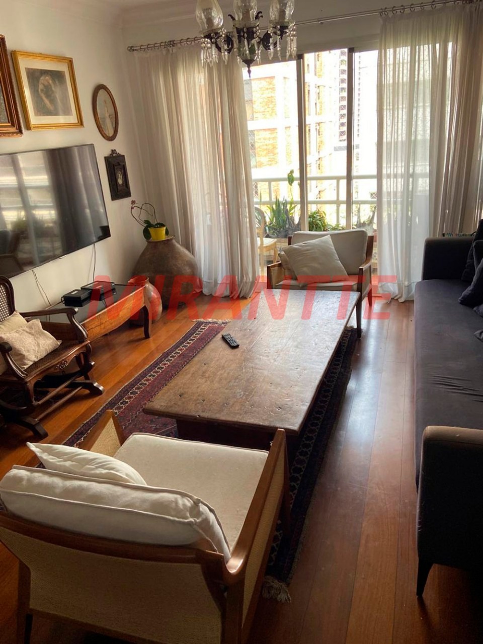 Apartamento de 118m² com 3 quartos em Itaim Bibi