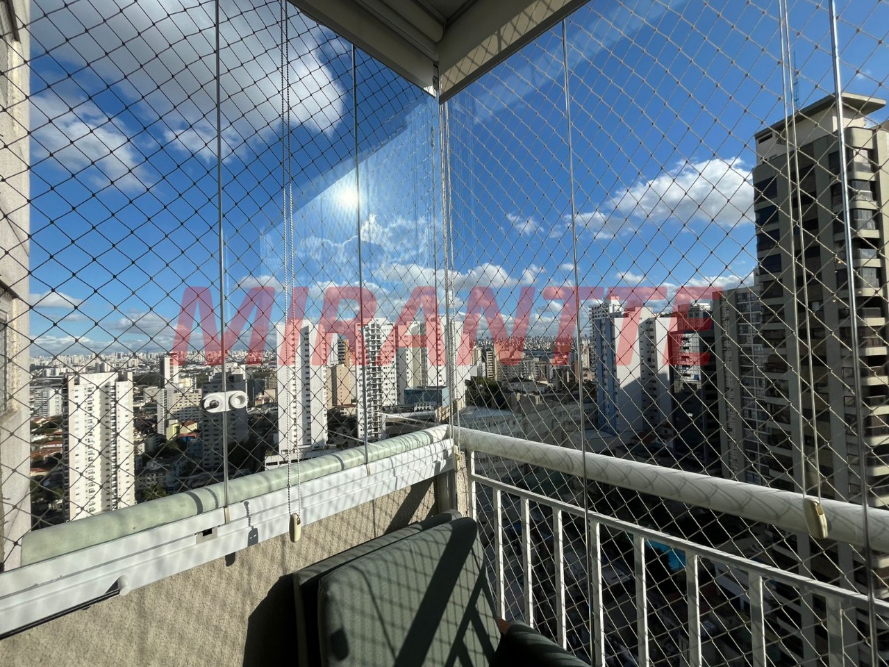 Apartamento de 64m² com 2 quartos em Santana