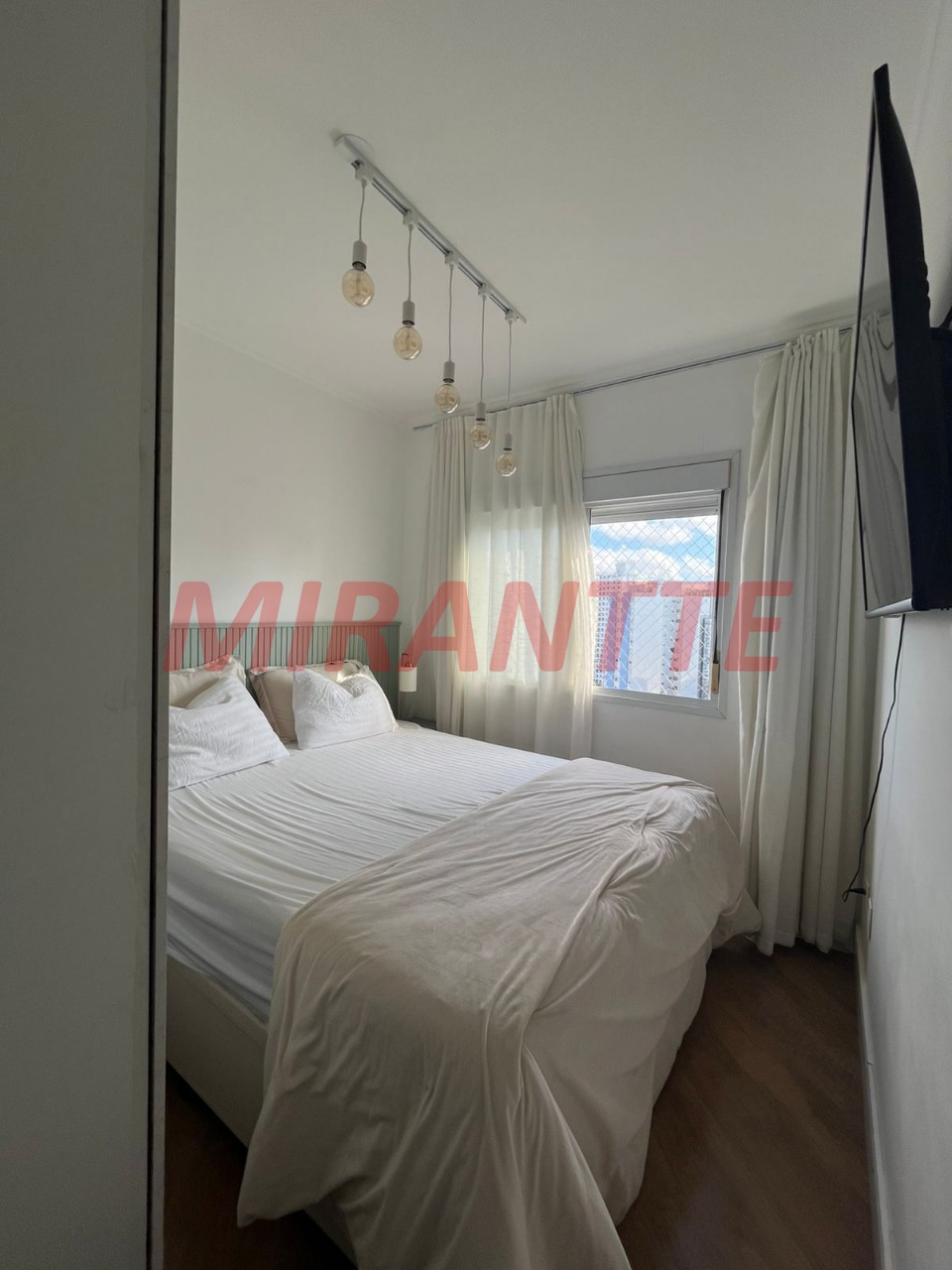 Apartamento de 64m² com 2 quartos em Santana