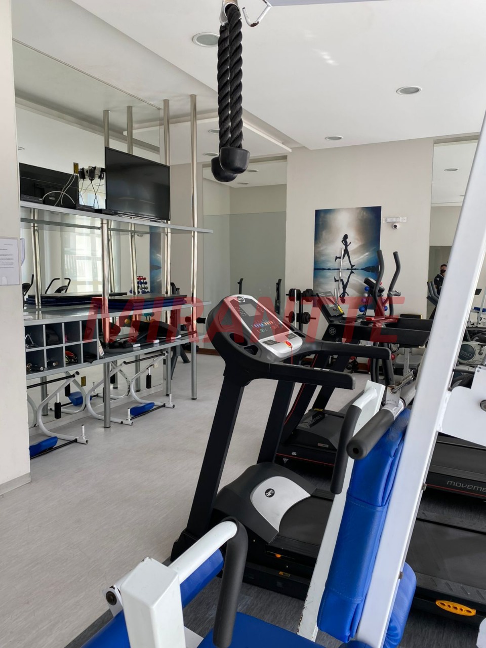 Apartamento de 64m² com 2 quartos em Santana