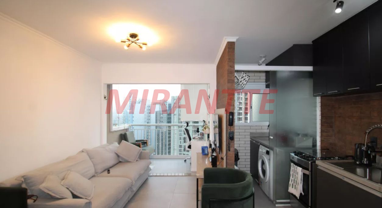 Apartamento de 64m² com 2 quartos em Santana
